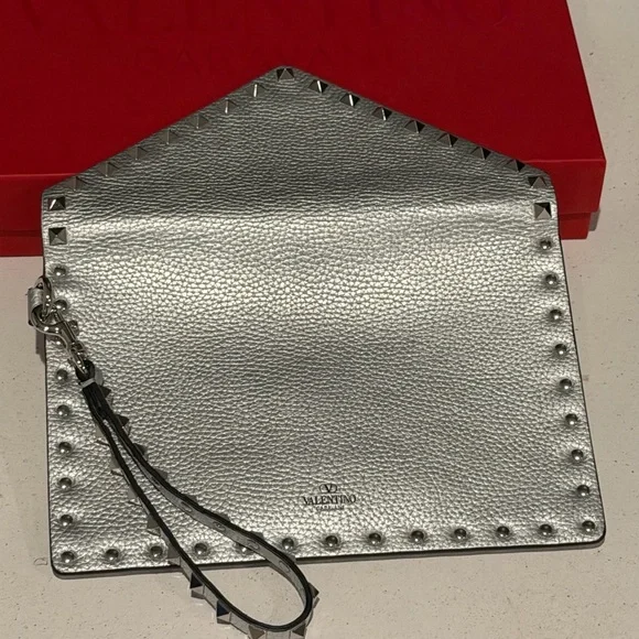 Valentino Silver Rockstud Envelope Clutch Wristlet - Picture 4 of 5